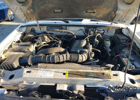 2005 Ford Ranger Edge/Stx/Xl/Xlt from USA, damaged, VIN 1FTYR14UX5PA51676